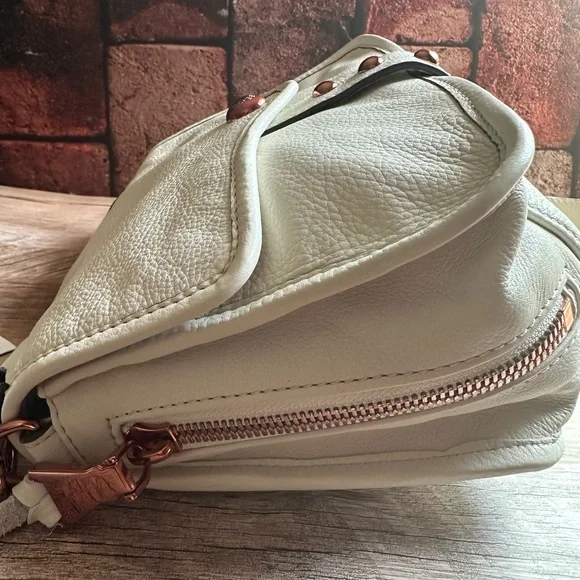 NWT Aimee Kestenberg White Leather Crossbody Bag with pockets and wide strap. - Picture 4 of 16